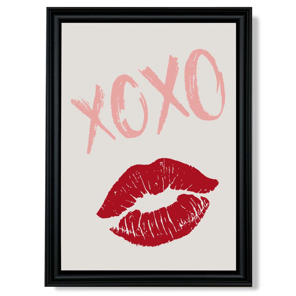 XOXO Lips print in Black Scoop Frame