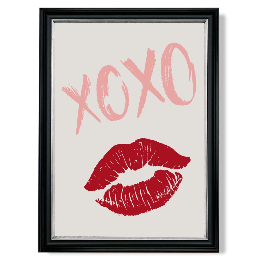 XOXO Lips print in Black and silver Frame